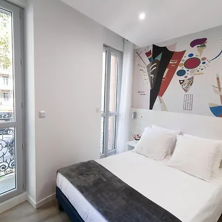 Le Pastel Jeanne D'arc Apartament *