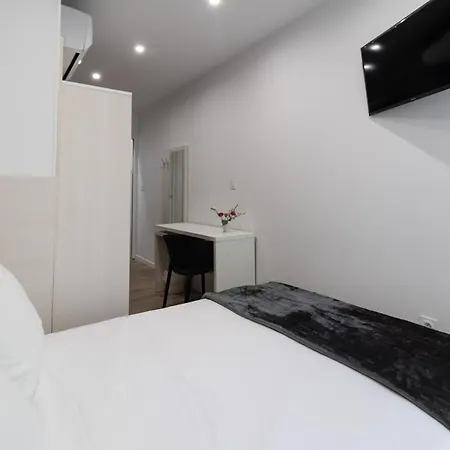 Le Pastel Jeanne D'arc Apartament *